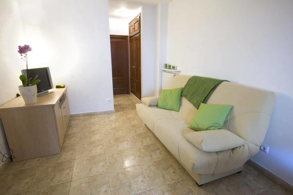 Apartments Figueres Bagian luar foto